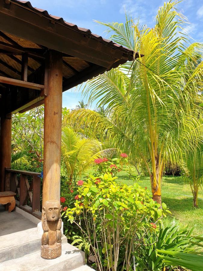 Waiara Village Guesthouse マウメレ エクステリア 写真